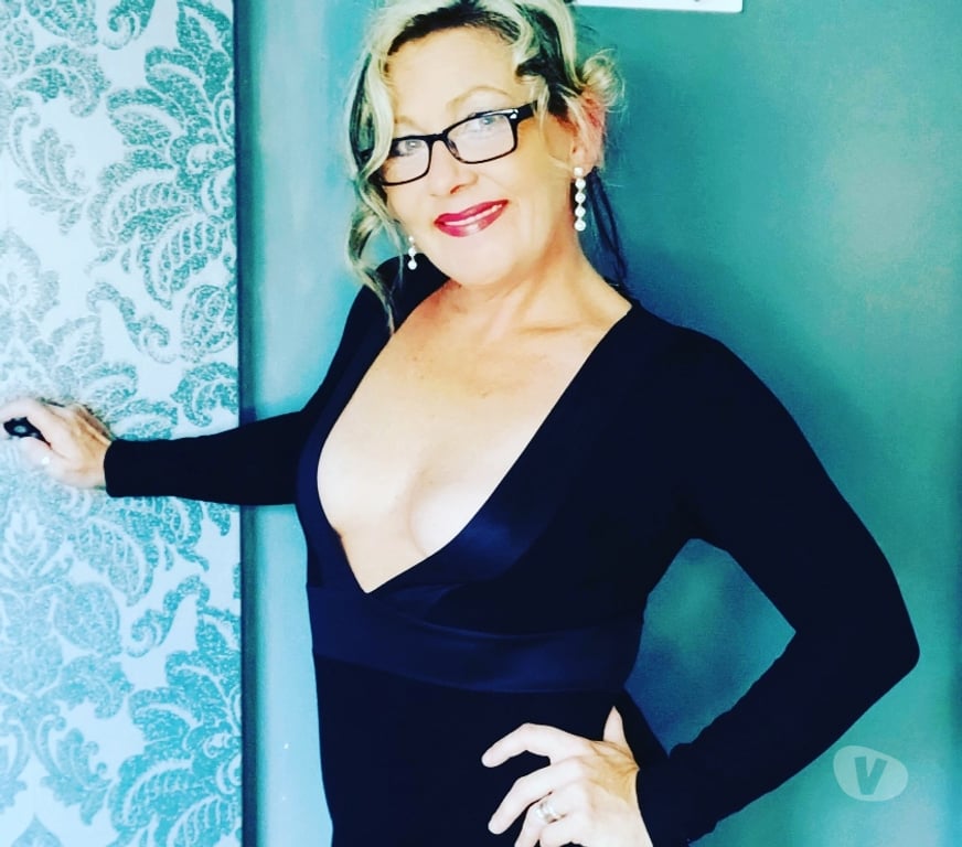 Adult Entertainment Greater Manchester Manchester - Photos for Irish MILF ✨ ready for your call xx