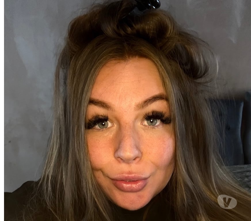 Adult Entertainment West Yorkshire Bradford - Photos for KIKI THROATGOAT