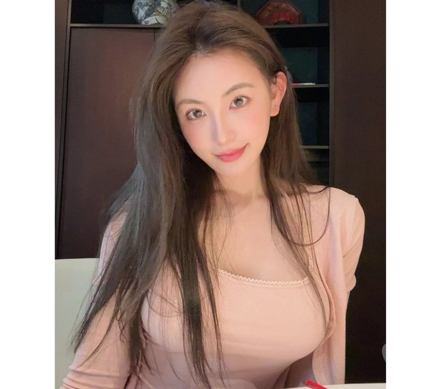 Escorts Norfolk King's Lynn and West Norfolk - Photos for Seeking an oriental exotic girlfriend experience