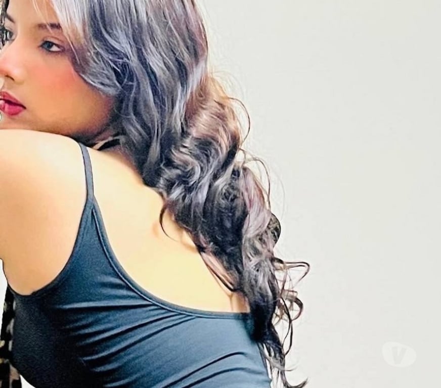 Escorts South East London Walworth - South East London - Photos for Beautiful Indian Lady Offering Relaxing & Companionship.