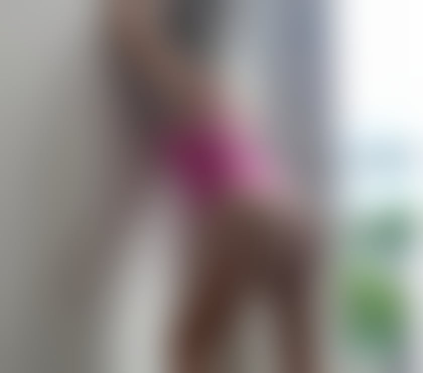Escorts Surrey Woking - Photos for 😈EMILY❤️NEW IN TOWN❤️FOR A FEW DAYS😈