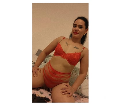 Escorts Crosshill Glasgow - Photos for I m sexy new girl in town party girl