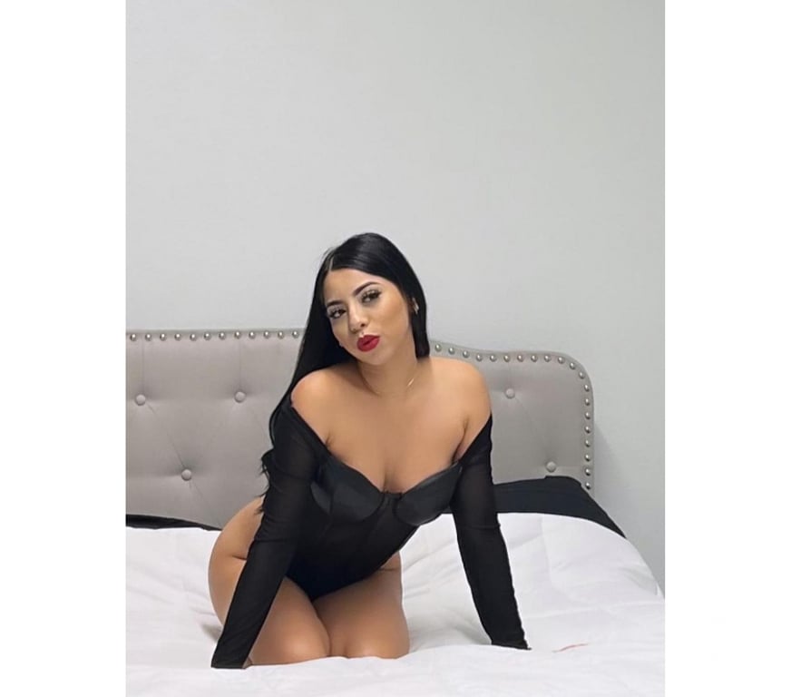 Escorts East London Redbridge - Photos for Bianca 🌟 Brazilian 23 - Barkingside Station IG3