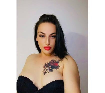 Escorts Leicester City Centre Leicester - Photos for Hi I’m Iris now in town🥰