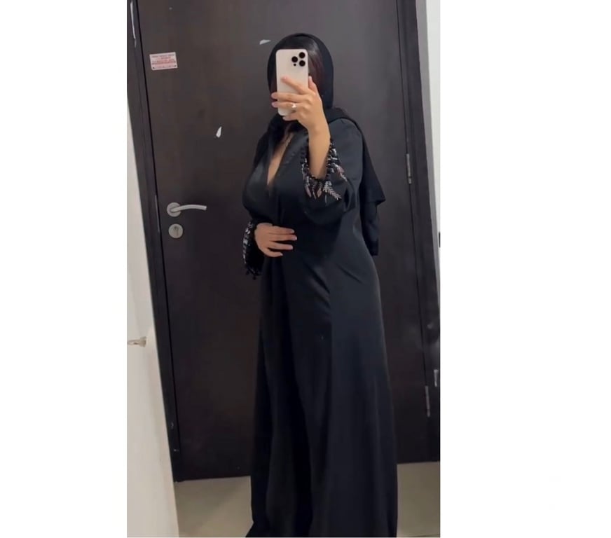 Escorts Greater Manchester Manchester - Photos for OUTCALLS ONLY(British Indian Hijabi Goddess(GFE+ content)