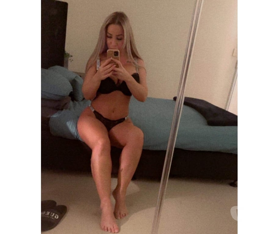 Escorts East London Redbridge - Photos for 🍑🫶💦🥂 Sexy party girl❤️🌺💋