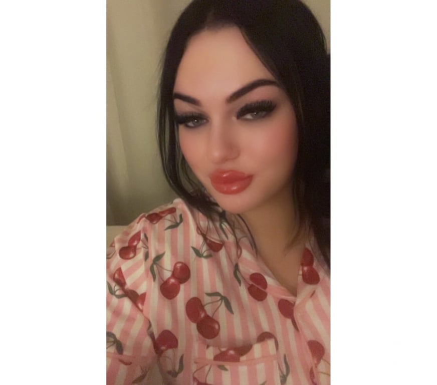 Trans Escorts West London Hanwell - West London - Photos for Irish trans girl in Perivale Ealing