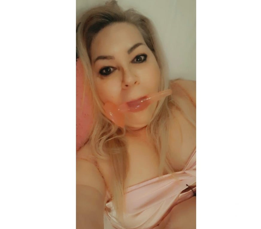 Escorts North London Edmondton Green Station - North London - Photos for SEXY🔥CURVY BIG BUM🔥BEST SLOPPY OWO❤️👑REAL