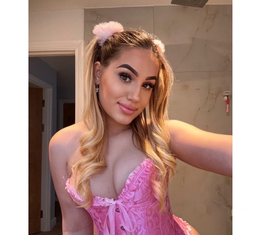 Escorts West London Hillingdon - Photos for Tiffany new in the town☎️best owo