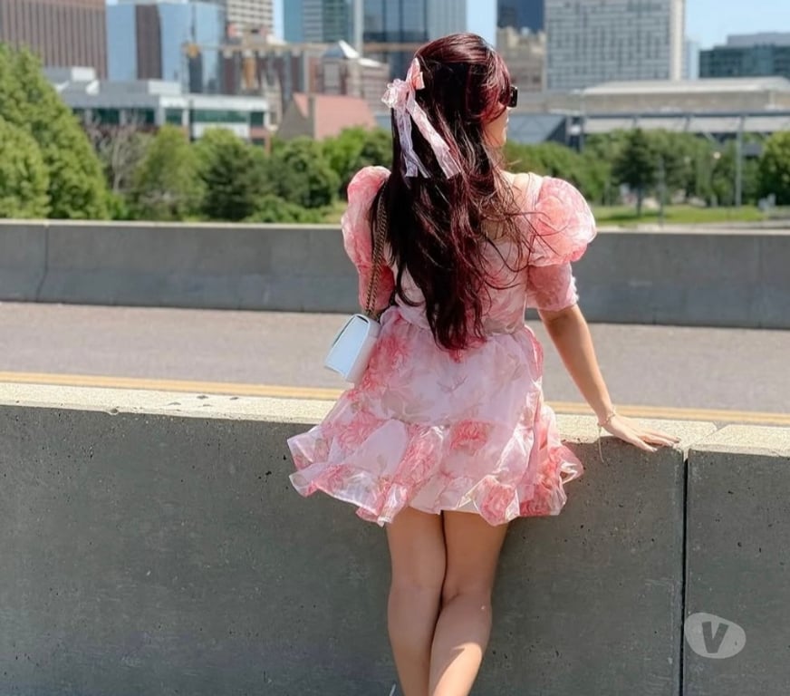 Escorts South Yorkshire Barnsley - Photos for NEW IN TOWN EXPERIENCED AND CALM