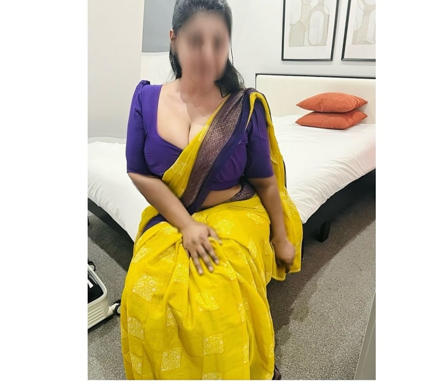 Escorts Glasgow Glasgow City Centre - Glasgow - Photos for MAITHILI SOUTH INDIAN TAMIL GIRL NEW IN GLASGOW