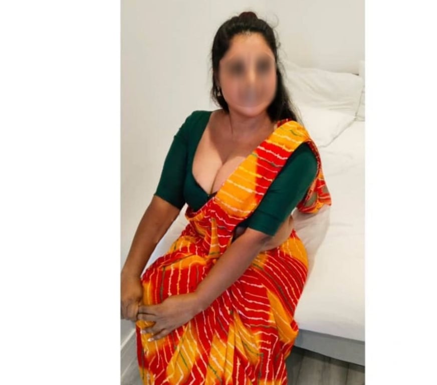 Escorts Glasgow Glasgow City Centre - Glasgow - Photos for MAITHILI SOUTH INDIAN TAMIL GIRL NEW IN GLASGOW