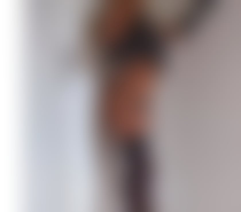 Escorts Surrey Woking - Photos for Party girl availible for outcall 🥳🩷🥰