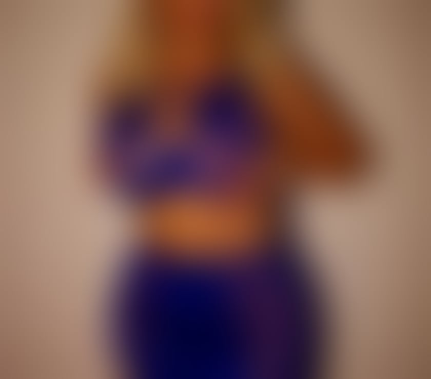 Escorts West Midlands Birmingham - Photos for New in town sexy blonde Latino Victoria party 🥂