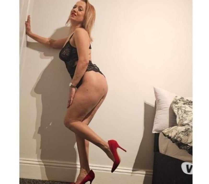Escorts West Yorkshire Leeds - Photos for Real picture !!! Whatsapp video confirmation!! No rush