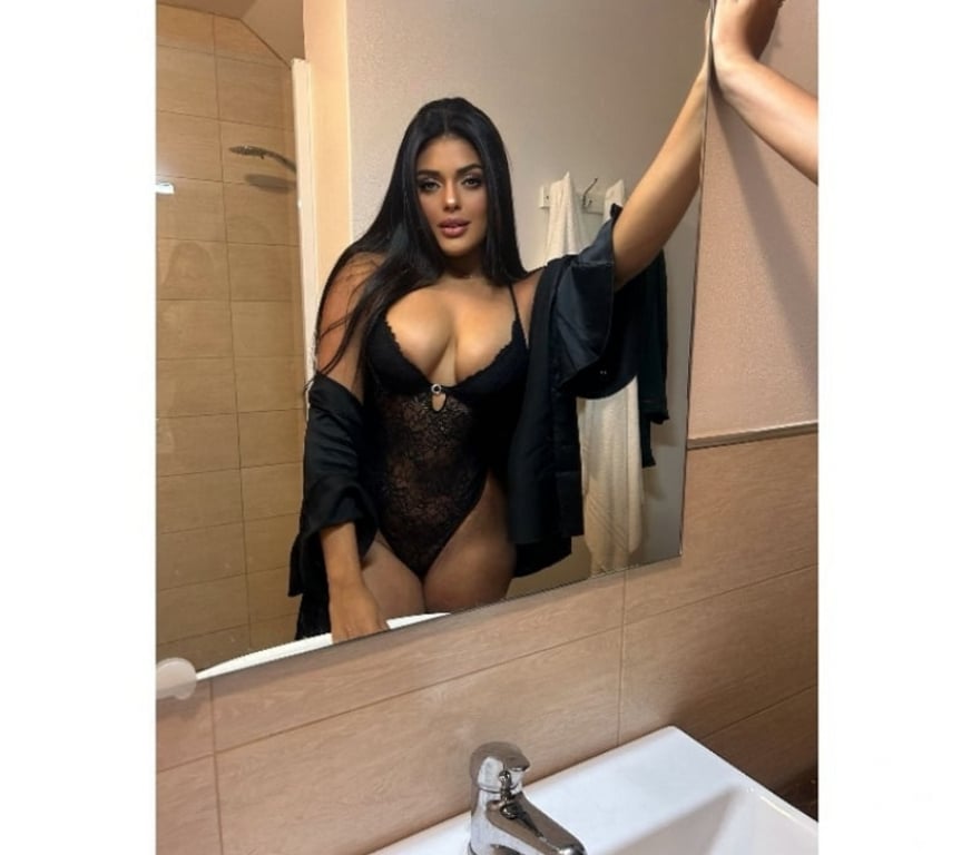 Escorts Lancashire Blackpool - Photos for 💄BEAUTY ELLA❤️PARTY GIRL💋ONLY OUTCALL💄♥️