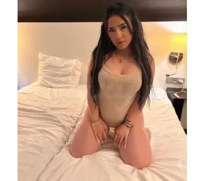 Escorts Worcester City Centre Worcester - Photos for Italian girl 🇮🇹 party girl 🎉 only outcall ❤️