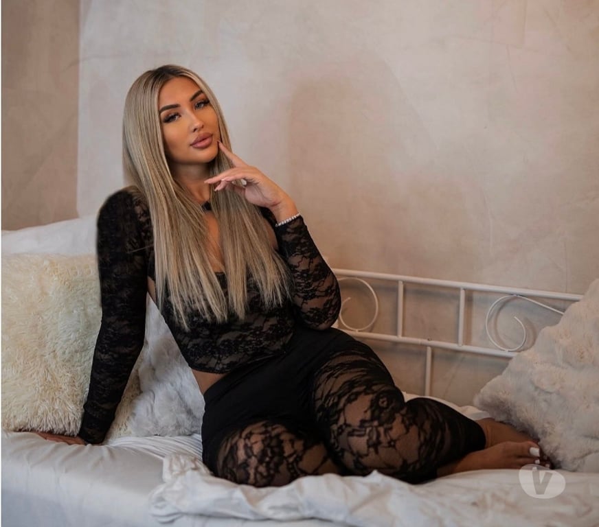 Escorts Warwickshire Nuneaton and Bedworth - Photos for Elegant Companion