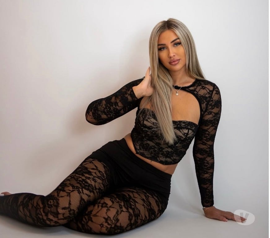 Escorts Warwickshire Nuneaton and Bedworth - Photos for Elegant Companion