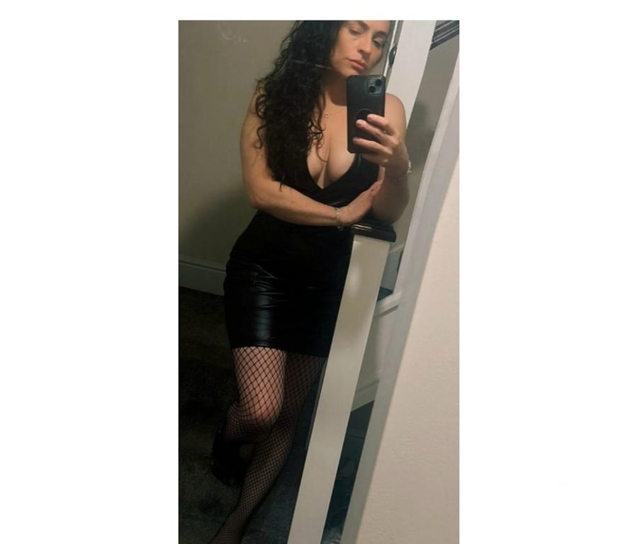 Escorts Oxfordshire Vale of White Horse - Photos for Carla VIP GENUINO AND COMPLETE GFE.DOMIN.TOYS