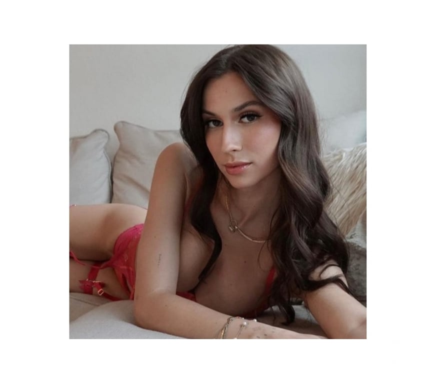 Escorts East London Maryland Station - East London - Photos for Camila 💃 Brazilian 22 - Maryland Station