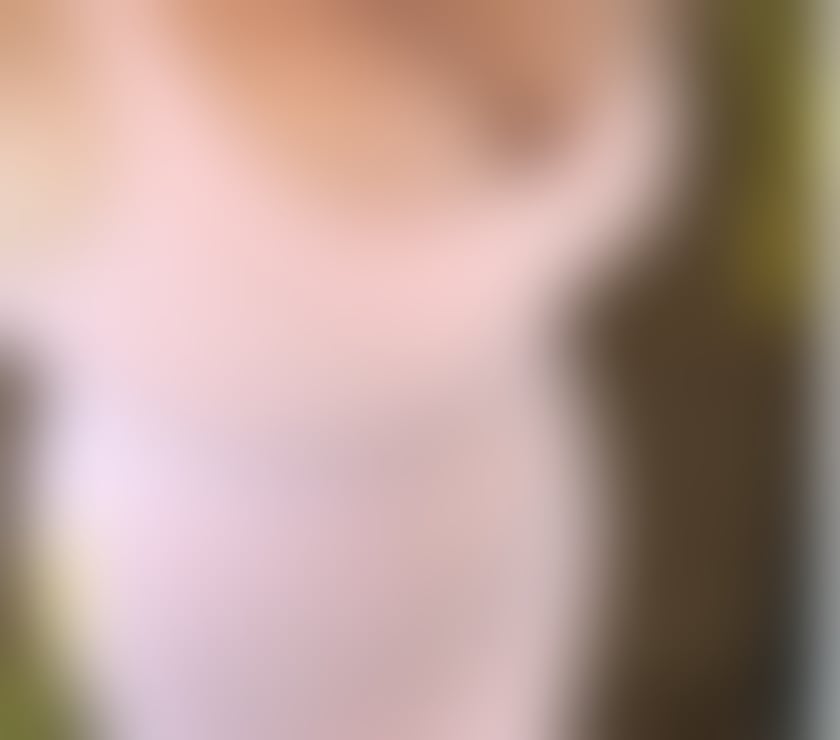 Escorts East London Stratford - East London - Photos for Mature Laura💋Natural big boobs❤Last day May 23