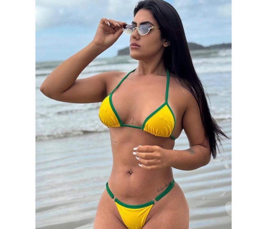 Escorts West Sussex Worthing - Photos for Classy, feminine and naturally seductive.