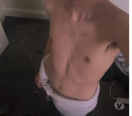  Gay massage Preston Preston - Photos for Vers Top Male available for your needs - 07377275812