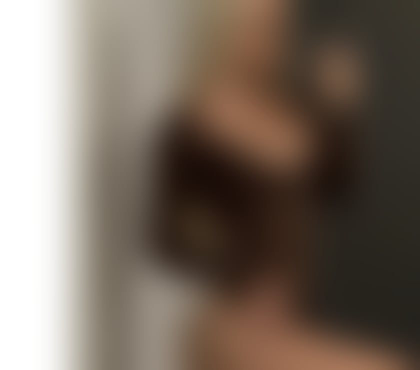  Escorts Luton Town Centre Luton - Photos for Katy🔥BOTTY🍑OWO💦KISS💋PARTY NOT RUSH