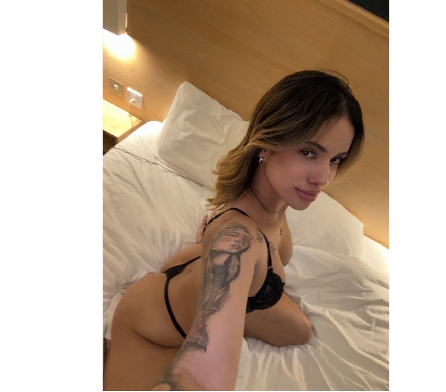 Escorts East London Redbridge - Photos for 🇧🇷🔥Hot Brazilian girl 100% real🔥🇧🇷