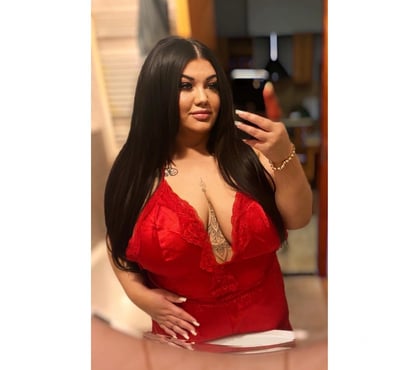 GFE Escorts Kingsbury Station North West London - Photos for Curvy CHLOE🩷🩷REAL BBW🩷🩷