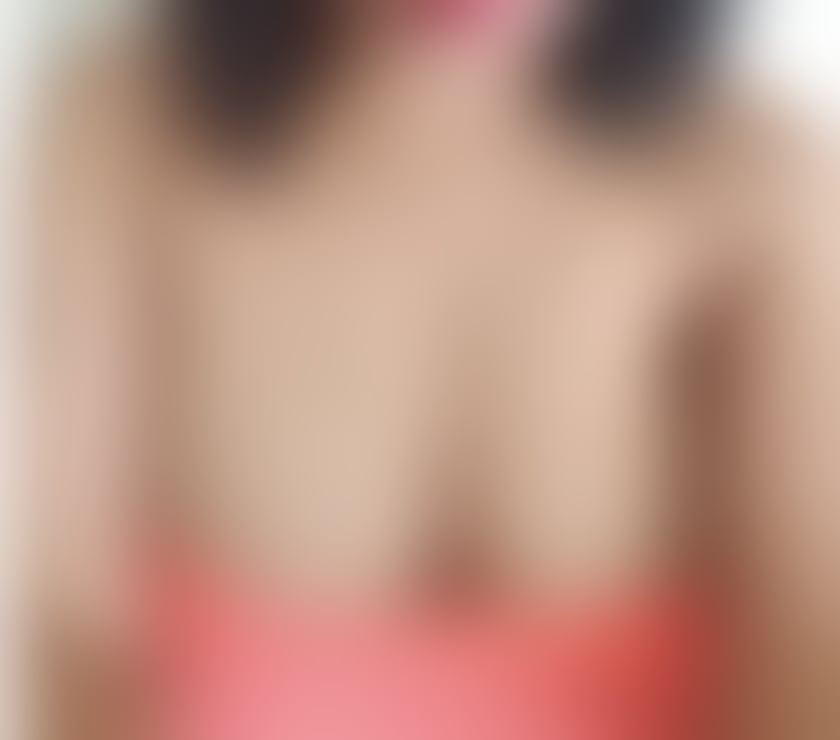 Escorts West Midlands Walsall - Photos for VOLUPTUOUS VERONICA - Indpendent Tall, STRAIGHT Female.