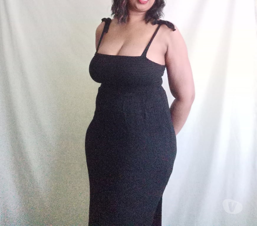 Escorts West Midlands Walsall - Photos for VOLUPTUOUS VERONICA - Indpendent Tall, STRAIGHT Female.