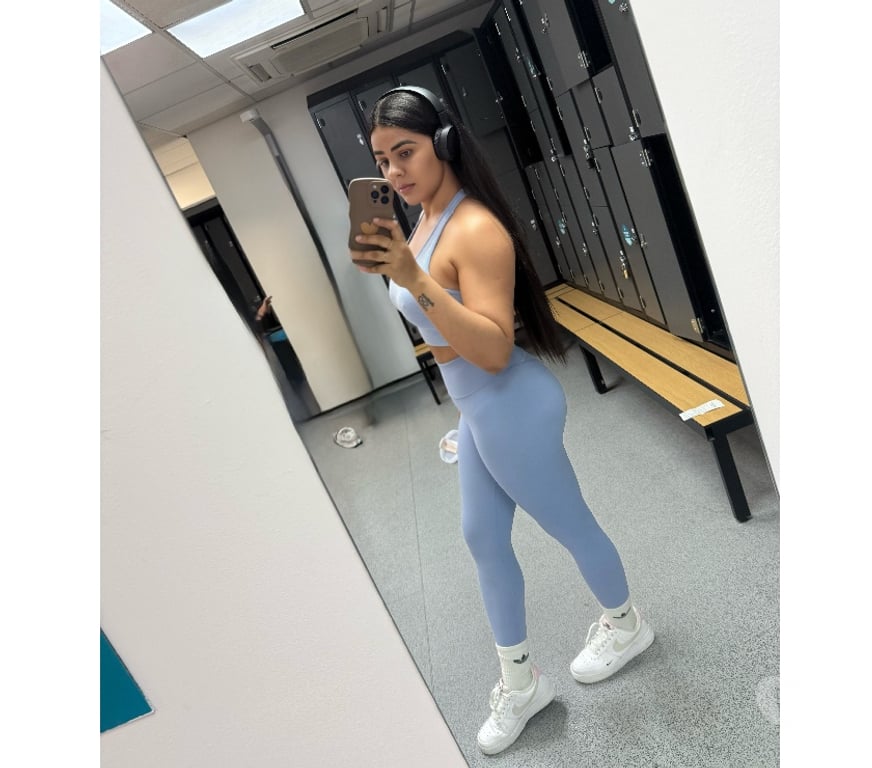 Escorts County Durham Darlington - Photos for 🥂 PARTY GIRL 🥂 MAYFAIR⭐️ OWO 💛
