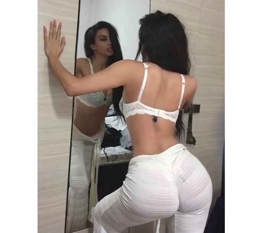 Escorts Greater Manchester Manchester - Photos for Genuine connection xx available now xx fit brunette