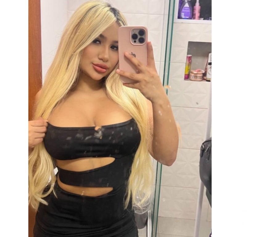 Escorts East Sussex Brighton - Photos for 🍑CAMILLE NEW IN TOWN🎉🎉 PARTY GIRL🍆