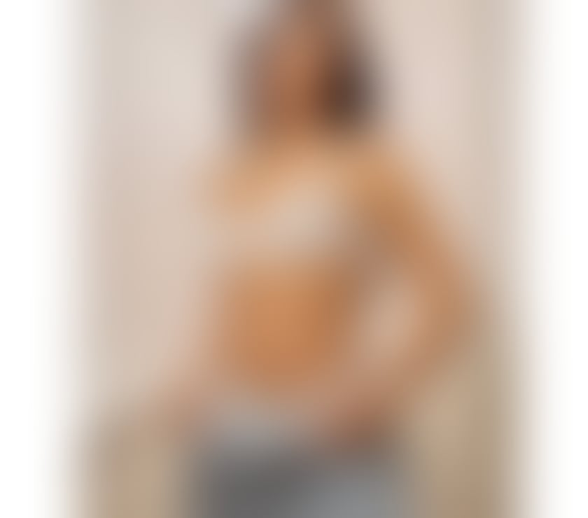 Escorts Suffolk Ipswich - Photos for Naughty Sarah Latina Girl🍑🍑💦💦 💋