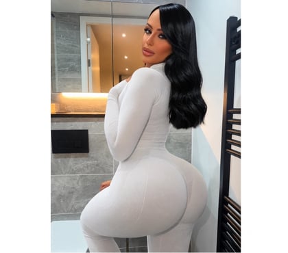 Escorts Manchester City Centre Manchester - Photos for Laura Brazilian 💕