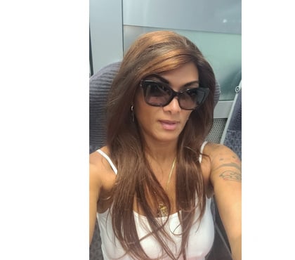 Trans Escorts Camberwell South East London - Photos for Angel, feminine transsexual, expert masseuse PARTY GIR