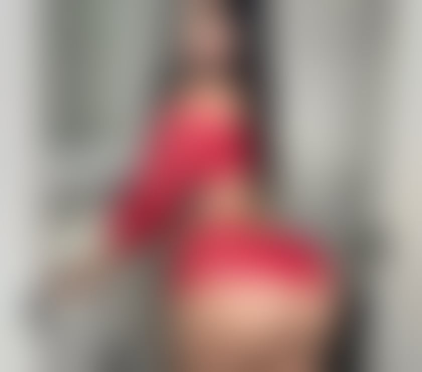 🆕GIRLS IN TOWN ISABEL
