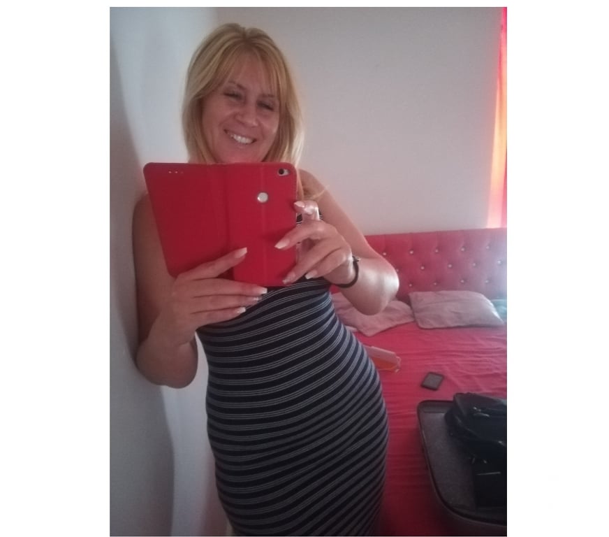 Escorts West London Hillingdon - Photos for Miss Maggie Turner