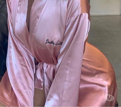 Photos for Petite Indian Baddie 🇮🇳 Priya ♥️ 20 Years Old