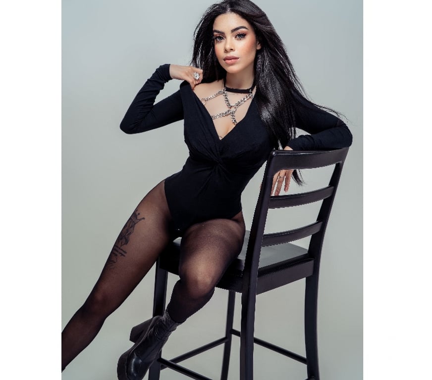 Escorts South East London Bromley - Photos for Natural Brazilian,GFE,100% real! WHATSAPP ONLY