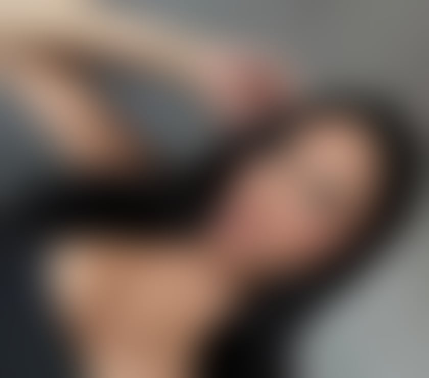 Escorts East London Canary Wharf - East London - Photos for Valentina Party Girl 🖤✨ Last Week In The City