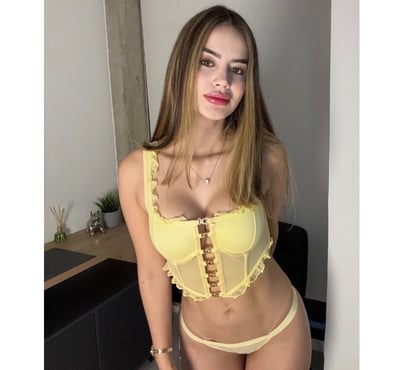 Escort Gloucester City Centre Gloucester - Photos for BELLA NEW HOT BRAZILLIAN 💥