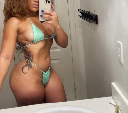 Escorts Bradford City Centre Bradford - Photos for ❤️BIG BOOBS AND ASS EBONY PARTY GIRL❤️