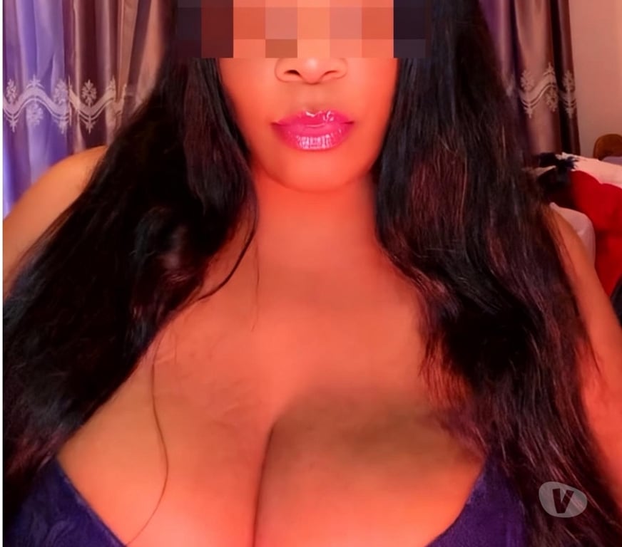 Escorts Gloucestershire Tewkesbury - Photos for Curvy African Beauty is hosting in your area