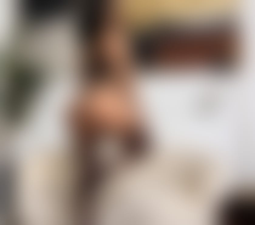 Escorts London Luton Airport Luton - Photos for HELENA🍩CURVES SEXY🍩📞📲