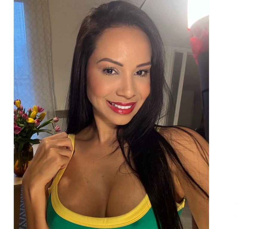 Escorts South Yorkshire Sheffield - Photos for EMILY25: THE ELITE BRAZILIAN GFE 🍑 S1 💎 JUST ARRIVED