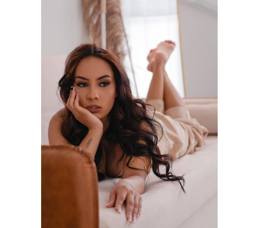 Escorts Essex Colchester - Photos for Maddy🔞 Sexy🎉 Brunette💯